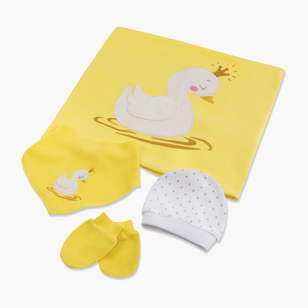 63169-Organic-Cotton-Baby-Shower-Gift-Box-7-Pcs-Gift-for-a-New-Mum-baby-hamper (2)