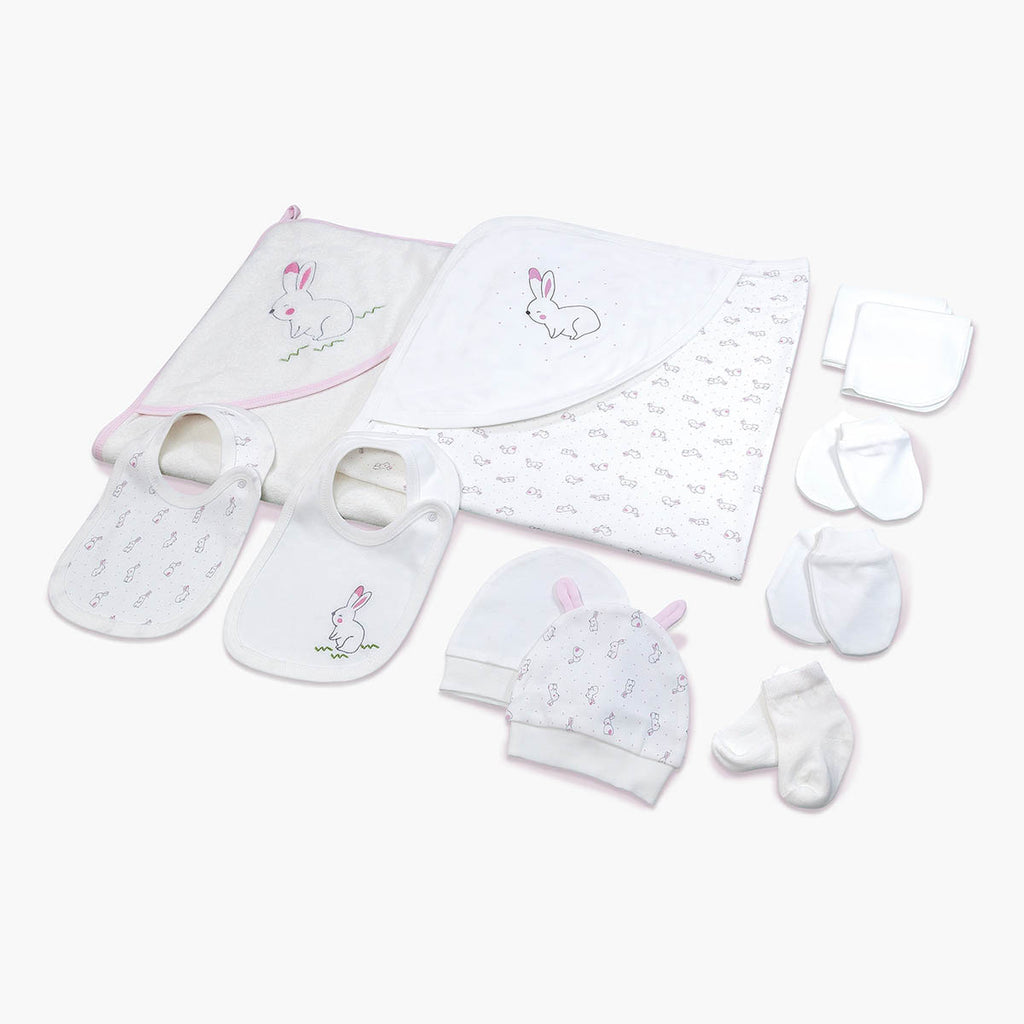 84016_Organic-Baby-Essentials-Gift-Box-Bodysuit-White